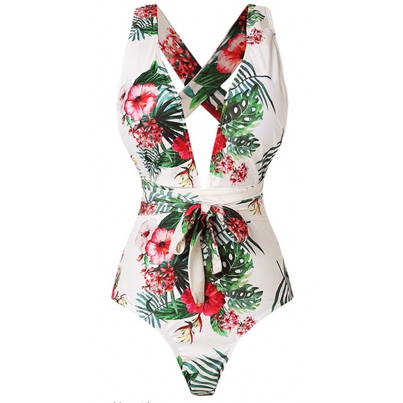 Begonia Other - ✨FLORAL ONE PIECE SWIMSUIT✨